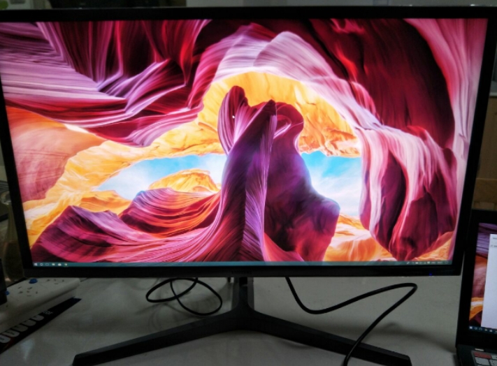 三星C32JG5顯示器不僅外表美觀更是高性價(jià)比之選.jpg 三星C32JG5顯示器不僅外表美觀更是高性價(jià)比之選.jpg